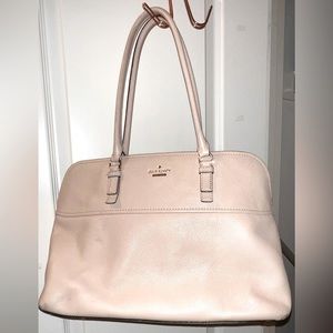 JACKSON STREET MARYBETH
SIZE: ONE SIZE
COLOR: SOFT PORCELAIN
STYLE #: PXRU7832